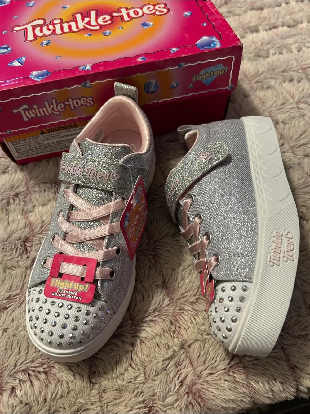 Skechers Twinkle Toes Light  Up Silver Glitter Sneakers  size 2.5